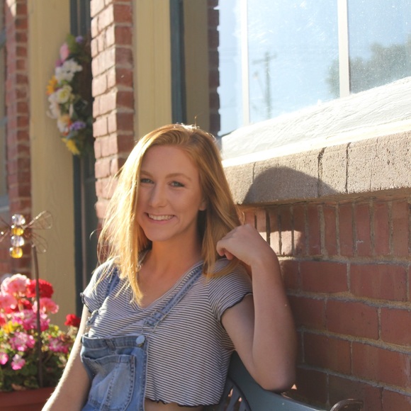 Meet your Posher, Sydney - Picture 3 of 3